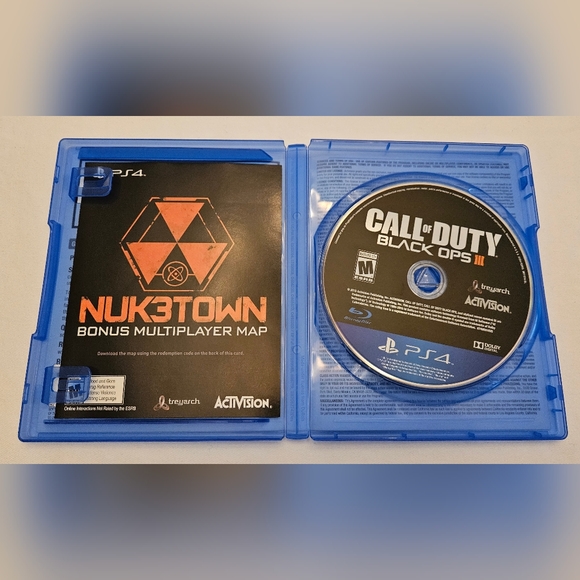 PlayStation4 1TB Call of Duty Black Ops III bundle with Blu-ray disc PLUS - Picture 14 of 15
